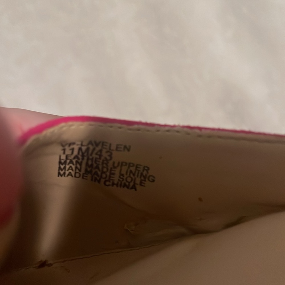 Vince Camuto Pink Slingbacks - Picture 4 of 5